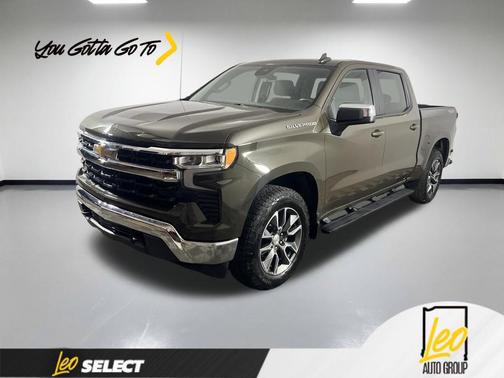 Harvest Gold / Bronze 2023 Chevrolet Silverado 1500 LT