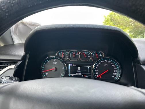 Onyx Black 2019 GMC Yukon SLE