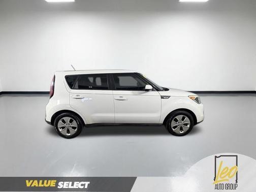 Clear White 2014 Kia Soul Base