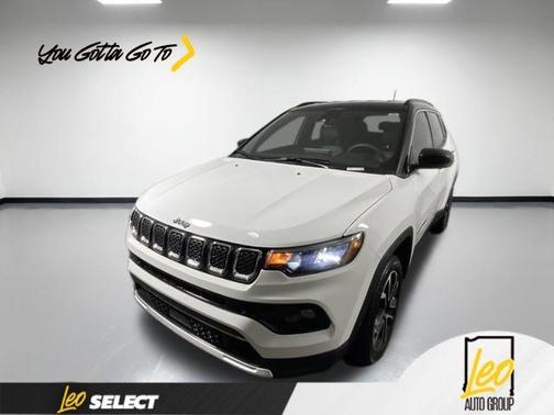 Bright White Clearcoat 2023 Jeep Compass Limited