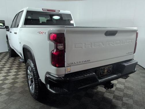 2026 Chevrolet Silverado 2500 Custom