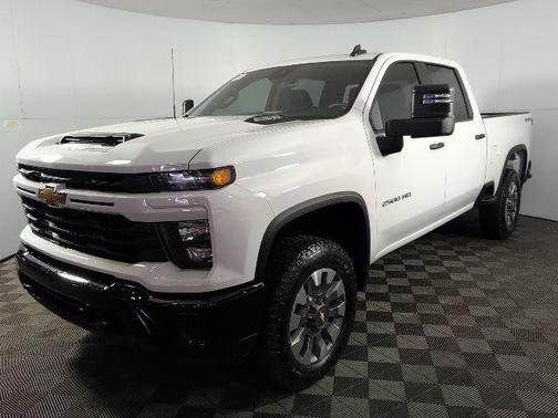 2026 Chevrolet Silverado 2500 Custom