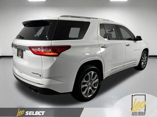 Summit White 2020 Chevrolet Traverse Premier