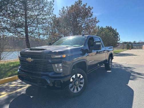 2024 Chevrolet Silverado 2500 Custom
