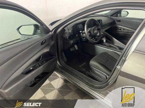 Amazon Gray 2025 Hyundai ELANTRA SEL Sport