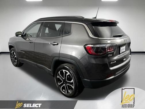 Granite Crystal Clearcoat Metallic 2023 Jeep Compass Limited