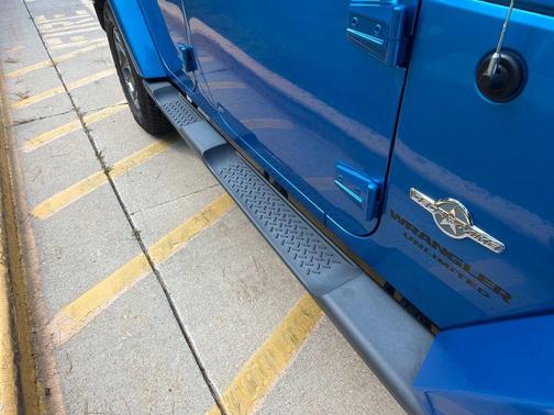 Hydro Blue Pearl 2014 Jeep Wrangler Unlimited Sport