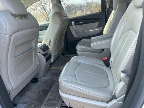 2008 GMC Acadia SLT-1