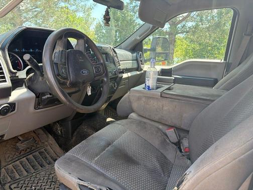 Oxford White 2018 Ford F-350 XLT
