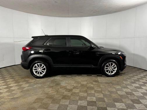 2025 Chevrolet Trailblazer LS