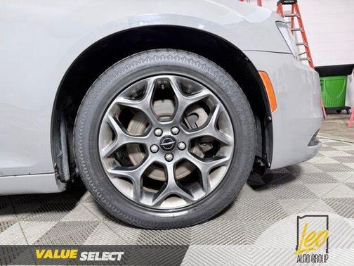 Ceramic Gray Clearcoat 2017 Chrysler 300 S