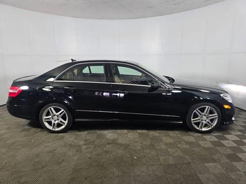 Black 2013 Mercedes-Benz E-Class E 350