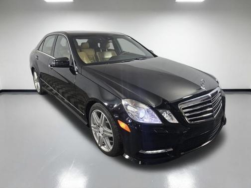 Black 2013 Mercedes-Benz E-Class E 350