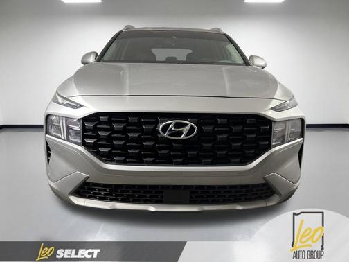 Shimmering Silver Pearl 2023 Hyundai SANTA FE SEL