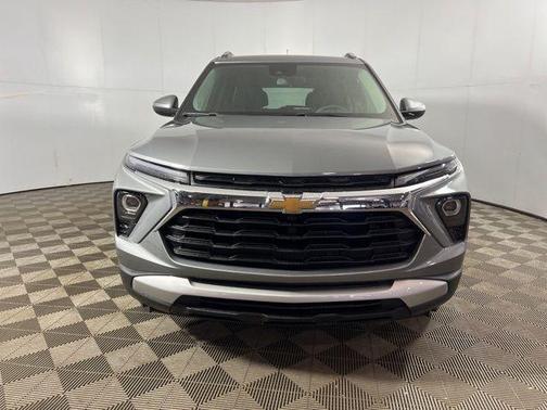 Sterling Gray Metallic 2026 Chevrolet Trailblazer LT