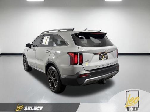 Wolf Gray 2022 Kia Sorento X-Line EX