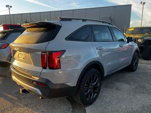 2022 Kia Sorento X-Line EX