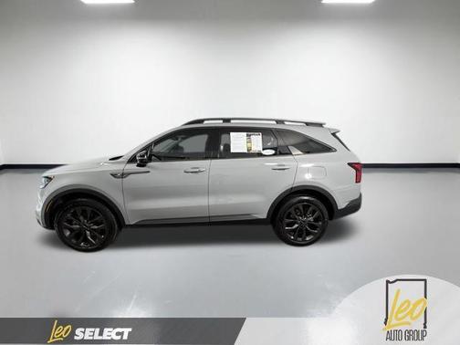Wolf Gray 2022 Kia Sorento X-Line EX