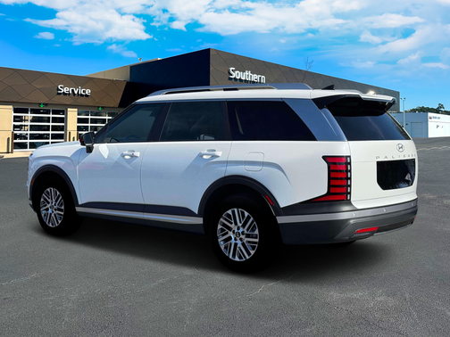Creamy White Pearl 2026 Hyundai PALISADE SEL 7P