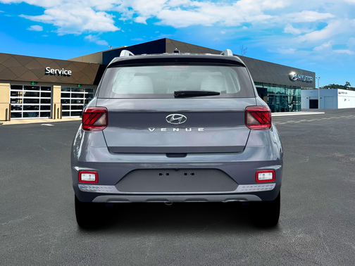 2026 Hyundai VENUE SEL w/Two-Tone Roof