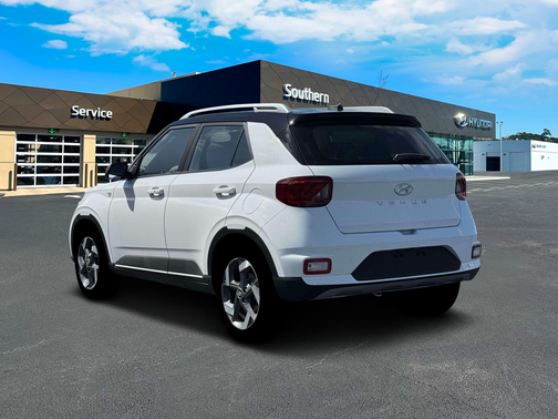 2026 Hyundai VENUE SEL w/Two-Tone Roof