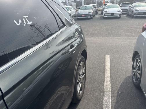 2025 Genesis GV70 2.5T AWD