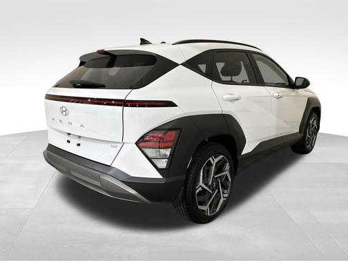 Atlas White 2026 Hyundai KONA SEL Premium