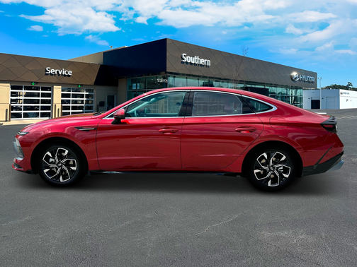 2025 Hyundai SONATA SEL