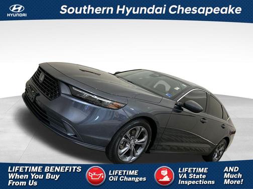 Crystal Black Pearl 2024 Honda Accord EX