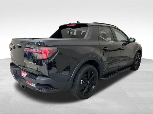 Phantom Black 2024 Hyundai SANTA CRUZ NIGHT