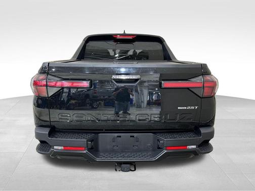Phantom Black 2024 Hyundai SANTA CRUZ NIGHT