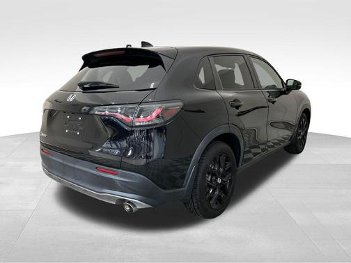 Crystal Black Pearl 2023 Honda HR-V 2WD Sport