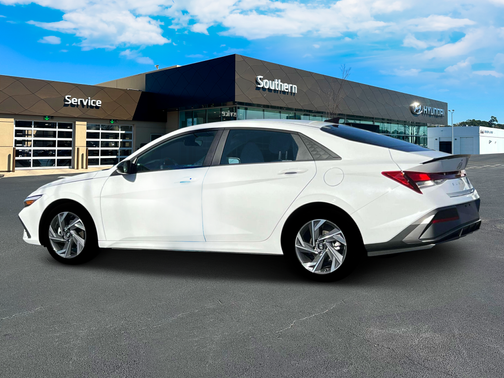 2025 Hyundai ELANTRA Sport