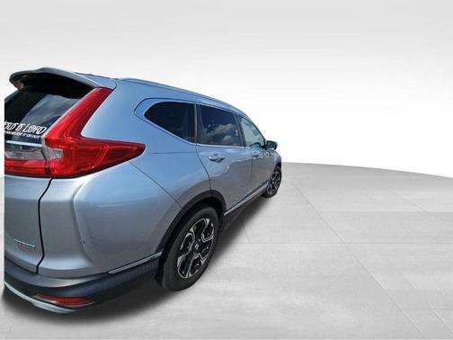 Silver Metallic 2018 Honda CR-V Touring