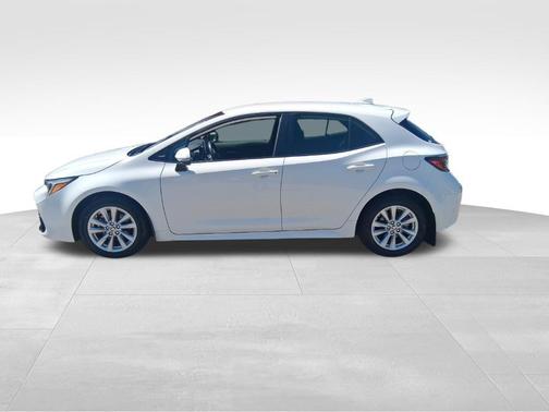 Ice 2023 Toyota Corolla SE