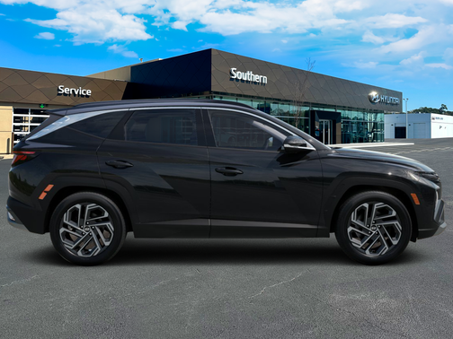 Phantom Black 2026 Hyundai TUCSON SEL Plus