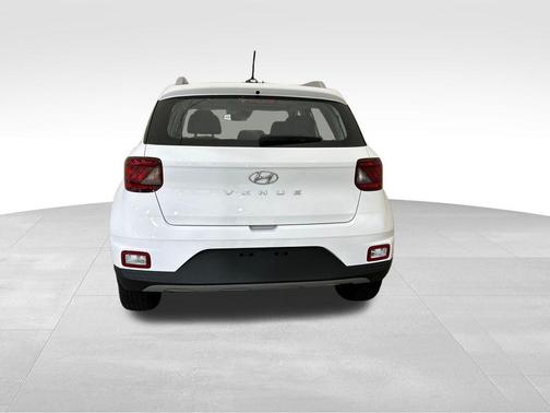 Lunar White 2026 Hyundai VENUE SEL