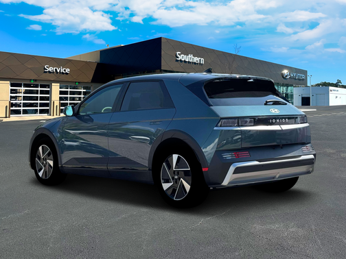 2026 Hyundai IONIQ 5 SE