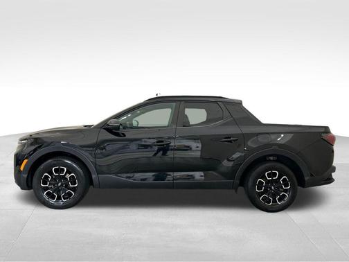 Phantom Black 2022 Hyundai SANTA CRUZ SEL