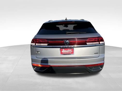 2024 Volkswagen Atlas Cross Sport 2.0T SE