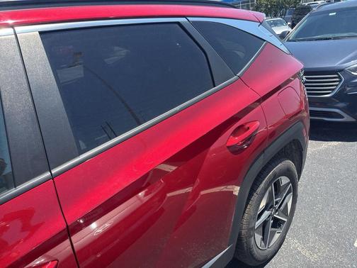 Ultimate Red 2025 Hyundai TUCSON SEL