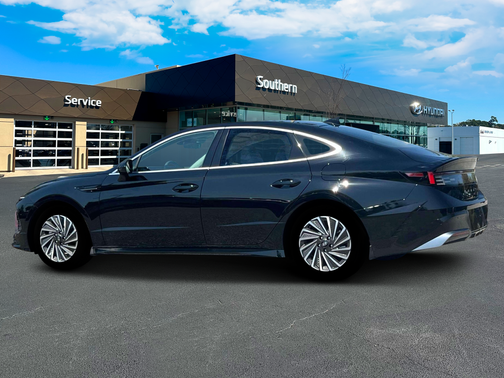 2025 Hyundai SONATA Hybrid SE
