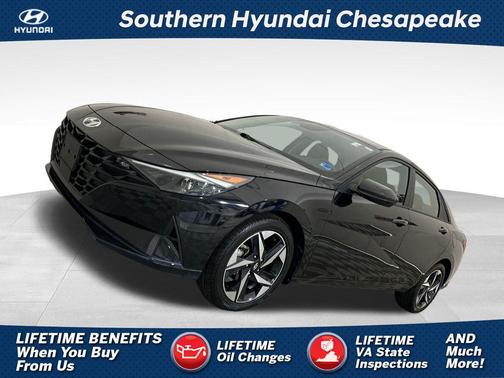 Onyx Black 2023 Hyundai ELANTRA SEL