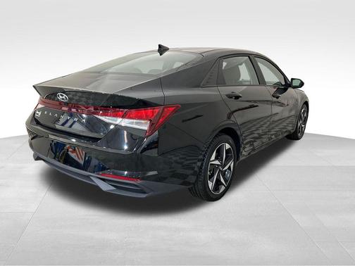 Onyx Black 2023 Hyundai ELANTRA SEL