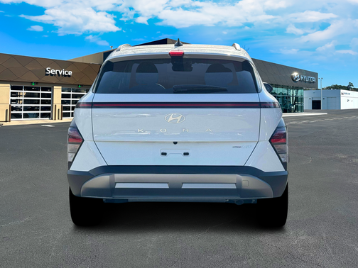 Atlas White 2026 Hyundai KONA SEL Premium