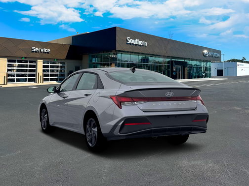 Fluid Metal 2026 Hyundai ELANTRA Sport