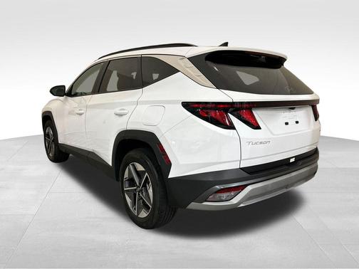 Serenity White Pearl 2025 Hyundai TUCSON SEL