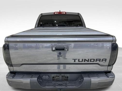 2020 Toyota Tundra SR5