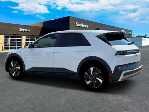 2026 Hyundai IONIQ 5 SEL