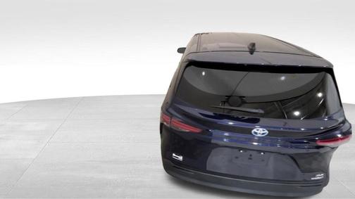 2021 Toyota Sienna XLE 7 Passenger